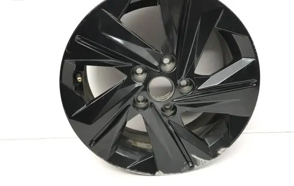 R16 alloy rim