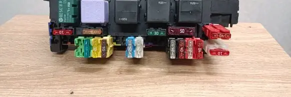 Fuse box set