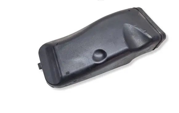 BMW 1 E81 E87 Air intake duct part 7797956