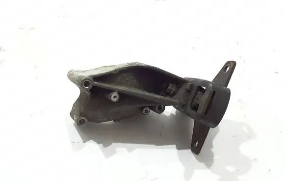Volkswagen Amarok Engine mounting bracket 03L199307