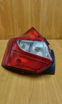 Ford Focus Rear/tail lights BM5113405A