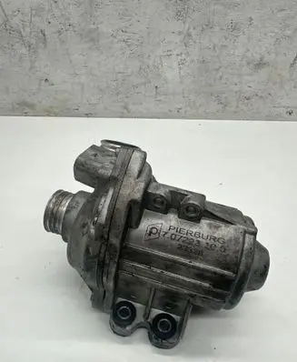 BMW X6 E71 Water pump 707223100