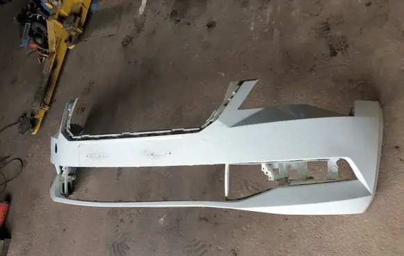 Skoda Superb B8 (3V) Front bumper
