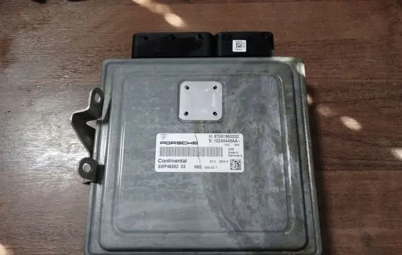 Porsche Panamera (970) Trunk lid opening control unit 