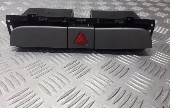 Volkswagen PASSAT B6 Glove box 3C0858704