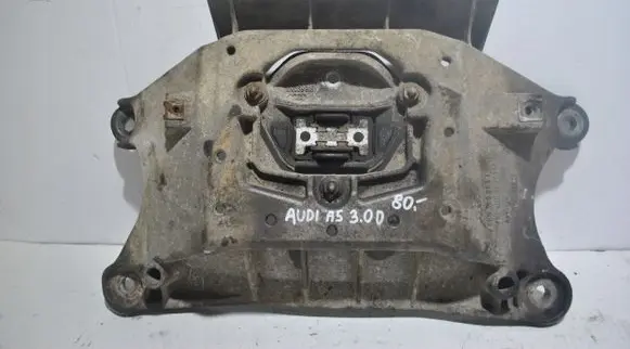 Audi A4 S4 B8 8K Gearbox mounting bracket 8K0399263T