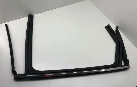 Renault Scenic IV - Grand scenic IV Rubber seal rear door 823302725R