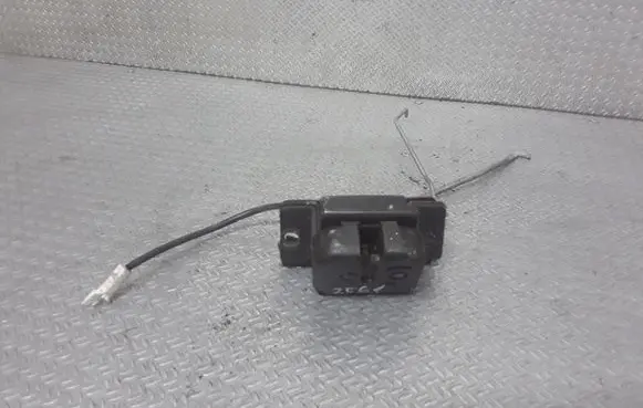 Tailgate/trunk/boot lock/catch/latch