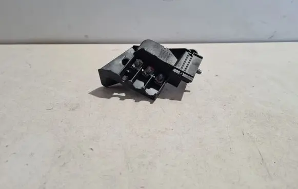 Porsche Macan (95B) Current control relay 95B937517B