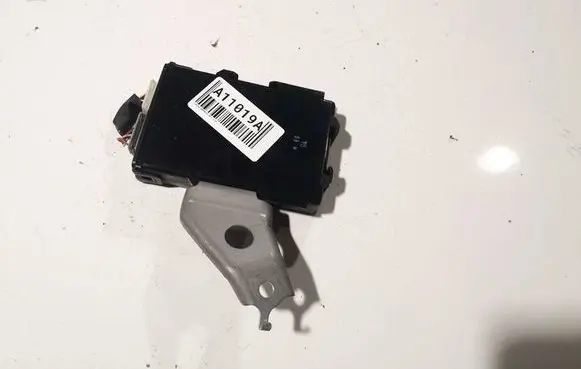 Toyota Avensis T270 Other control units/modules 8969005040 89690-05040