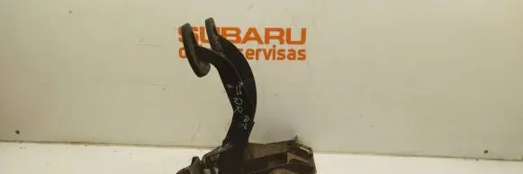 Subaru Forester SF Pedal assembly 