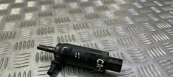 Audi A3 S3 8V Windscreen/windshield washer pump 6R0955681 3308603
