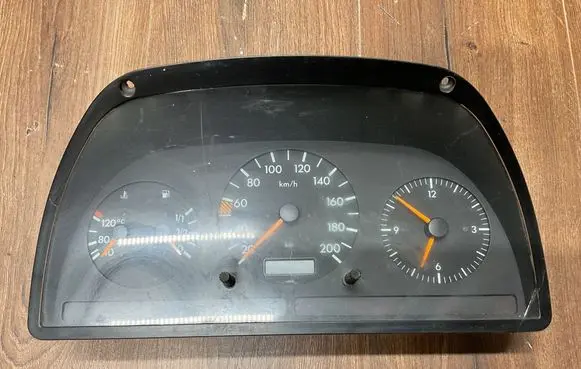 Mercedes-Benz Vito Viano W638 Speedometer (instrument cluster) 0005428001