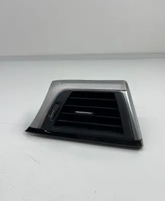 BMW 4 F36 Gran coupe Dashboard side air vent grill/cover trim 9231995