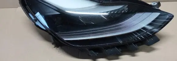 Tesla Model 3 Headlight/headlamp 151495300D