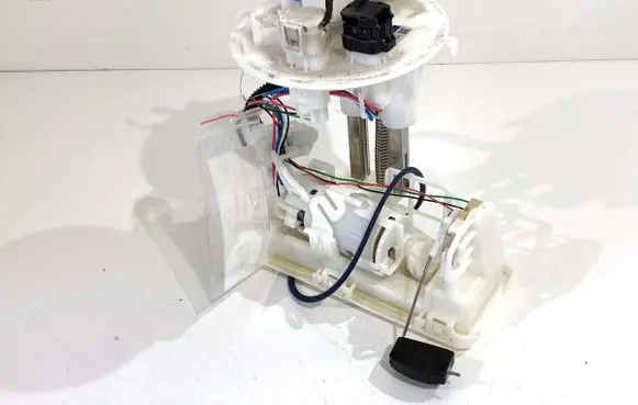 Lexus NX In-tank fuel pump 7702042261