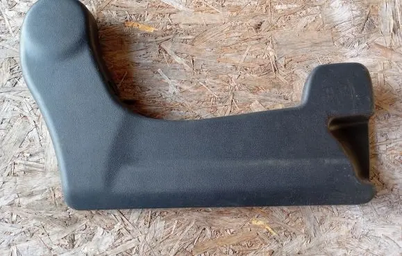 Honda FR-V Front passenger seat rail trim 191A0F200