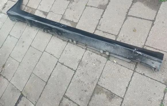 Mitsubishi Grandis Sill