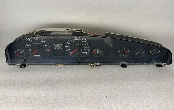 Audi A6 S6 C4 4A Speedometer (instrument cluster) 4A1919033N 140008535001