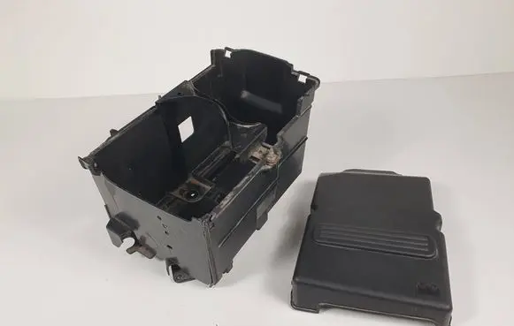 Mazda 3 I Battery box tray BP4K56040 Z6018593