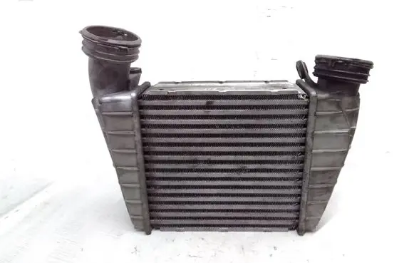 Volkswagen Phaeton Intercooler radiator 3D0145788
