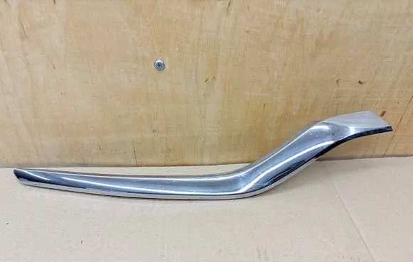 Renault Captur II Front bumper splitter molding 620747303R