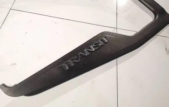 Ford Transit Front sill trim cover 6c16v22370aaw