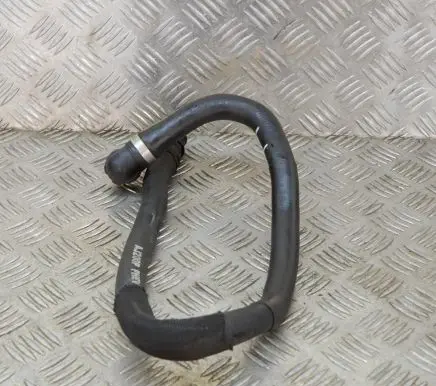 Land Rover Range Rover Sport L494 Engine coolant pipe/hose JPLA8063DD