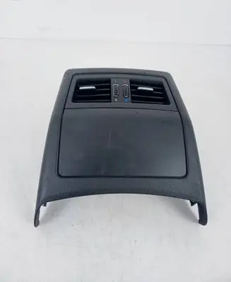 BMW 3 E90 E91 Rear air vent grill 7129556 6932023 6832024