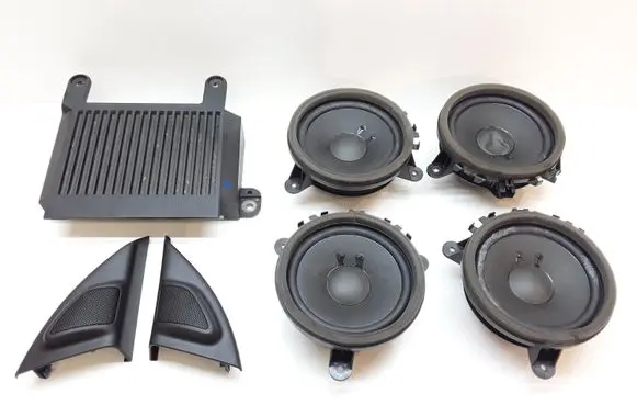 Volvo S80 Audio system kit 31310010 30781068 30781067