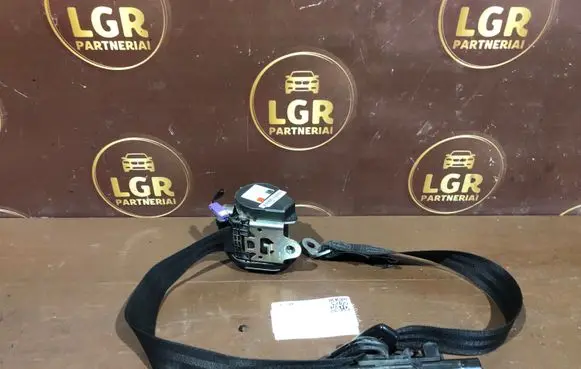 Skoda Octavia Mk2 (1Z) Front seatbelt 1Z0857701A