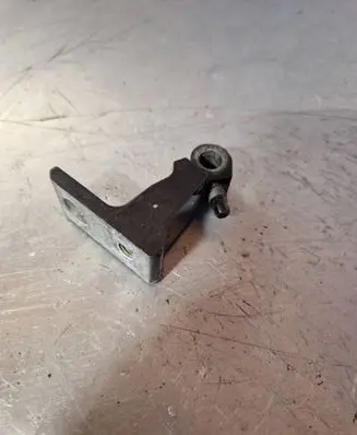 Audi A4 S4 B8 8K Rear door lower hinge 8K0831402B