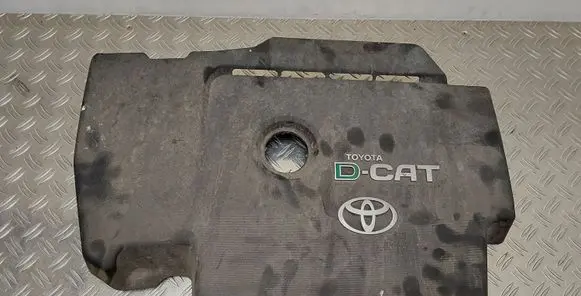 Toyota Avensis T270 Engine cover (trim)