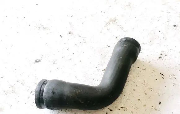 Intercooler hose/pipe
