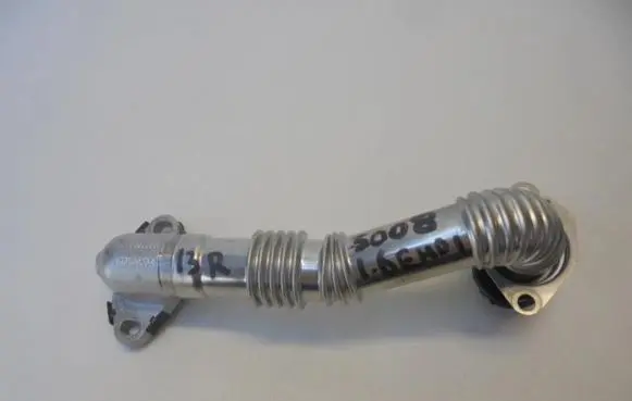 Peugeot 5008 EGR valve line/pipe/hose