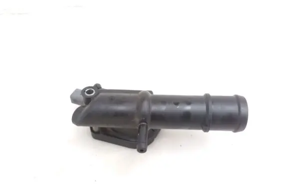 Audi Q5 SQ5 Engine coolant pipe/hose 03L121132A