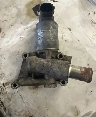 Opel Astra H EGR valve 55556720 08T301 Z14XEP