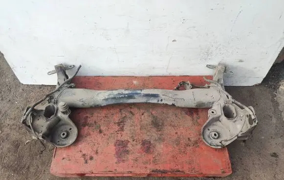 Citroen C4 Grand Picasso Rear axle beam 