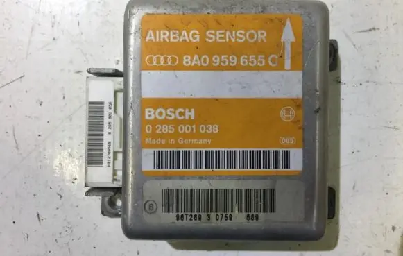 Audi A4 S4 B5 8D Airbag control unit/module 8A0959655C 0285001038