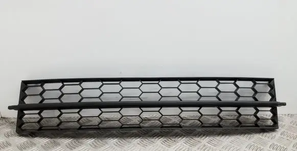 Skoda Octavia Mk3 (5E) Front bumper lower grill 5E0853677