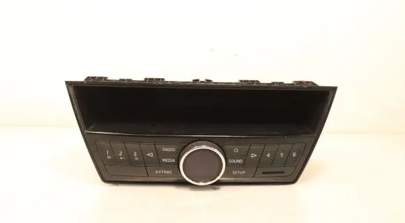 Skoda Fabia Mk3 (NJ) Radio/GPS head unit trim 6V0035872B