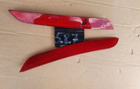 BMW 3 F30 F35 F31 Rear tail light reflector 7301188 51128054211