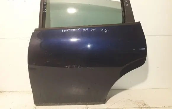 Seat Leon (1P) Rear door