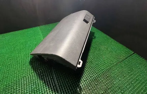 Volkswagen Touran I Glove box 1T1857101A