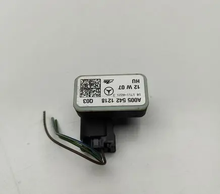 Mercedes-Benz CLS C218 X218 Airbag deployment crash/impact sensor A0055421218
