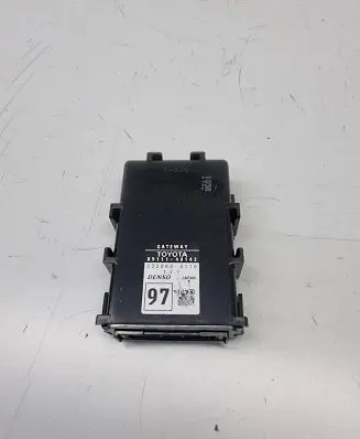 Lexus RX 450H Gateway control module 8911148142