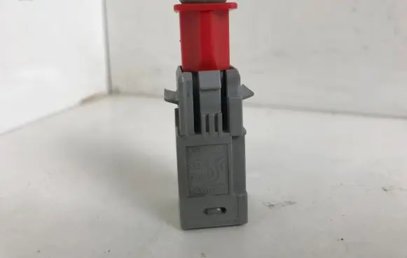 Saab 9-3 Ver2 Clutch pedal sensor 35701396 869619859
