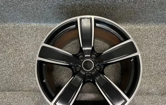 Porsche Cayenne (9Y0 9Y3) R22 alloy rim 9Y0601025AQ
