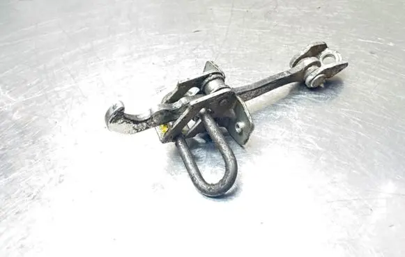 Opel Meriva A Front door check strap stopper 13147255