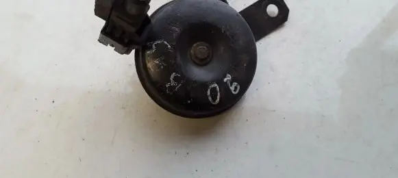 Subaru Legacy Horn signal e13000030